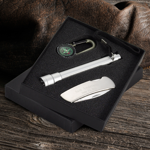 Engraved Sportsmens Gift Set With Penknife Flashlight Compass GC411